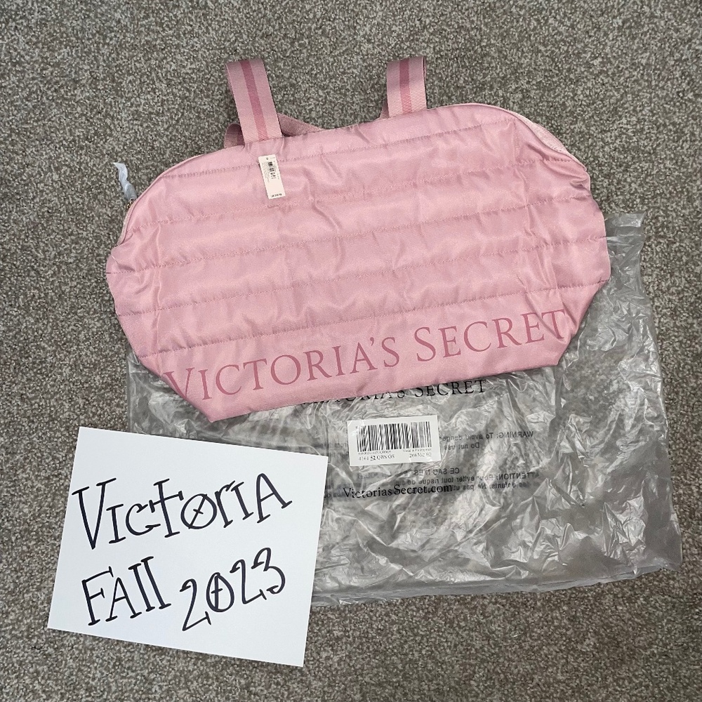 VICTORIA'S SECRET MAUVE DUFFLE BAG